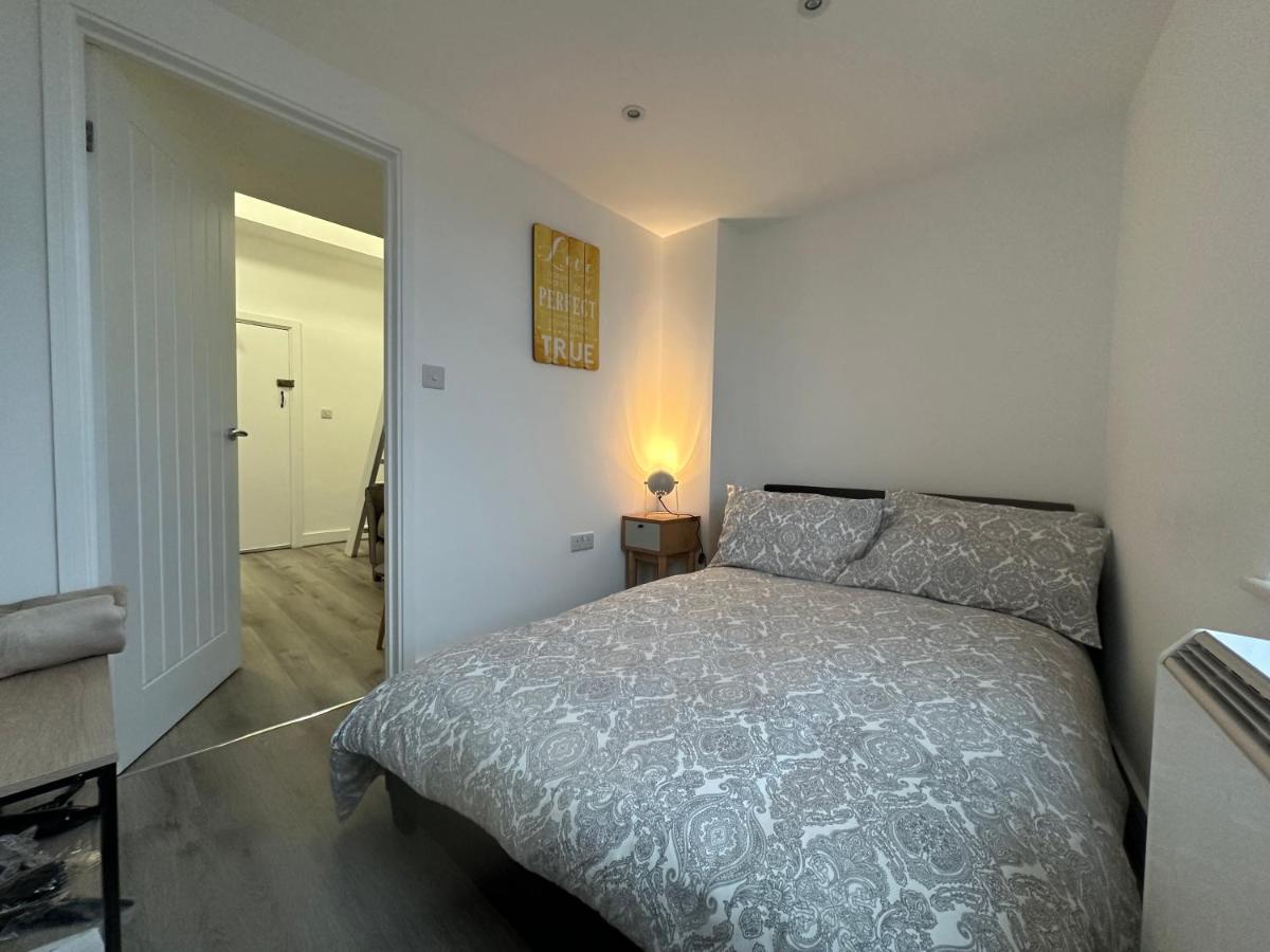 Central Colwyn Bay F1 Bagian luar foto