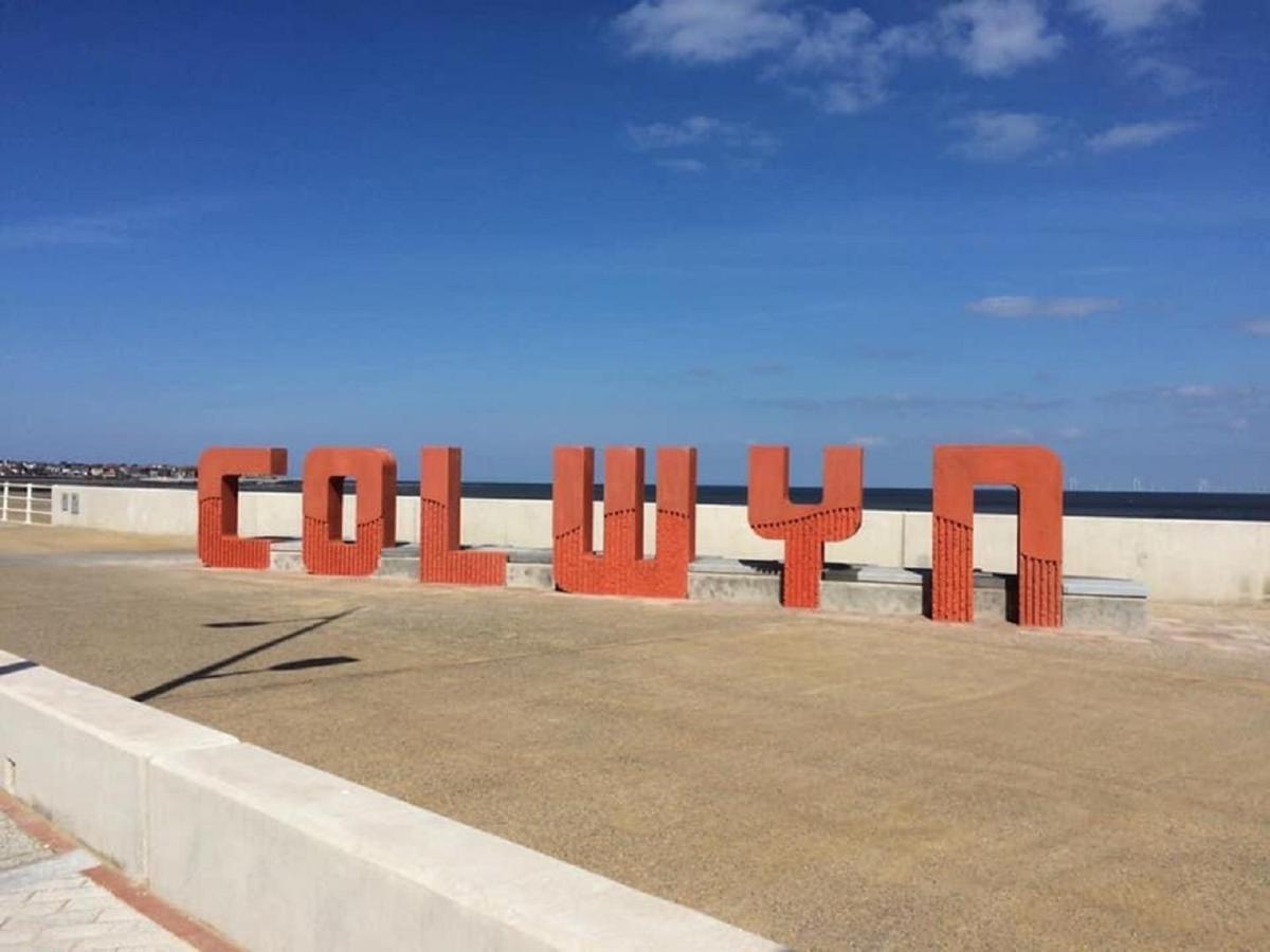 Central Colwyn Bay F1 Bagian luar foto